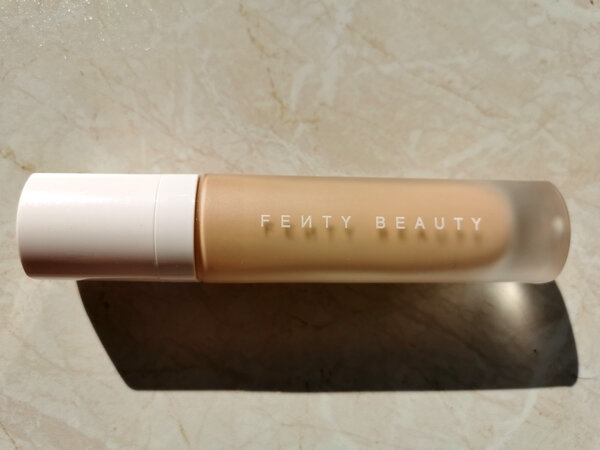 Pro Filt’r soft matte longwear foundation fenty beauty la princesse affreuse avis revue swatch 190 (1)