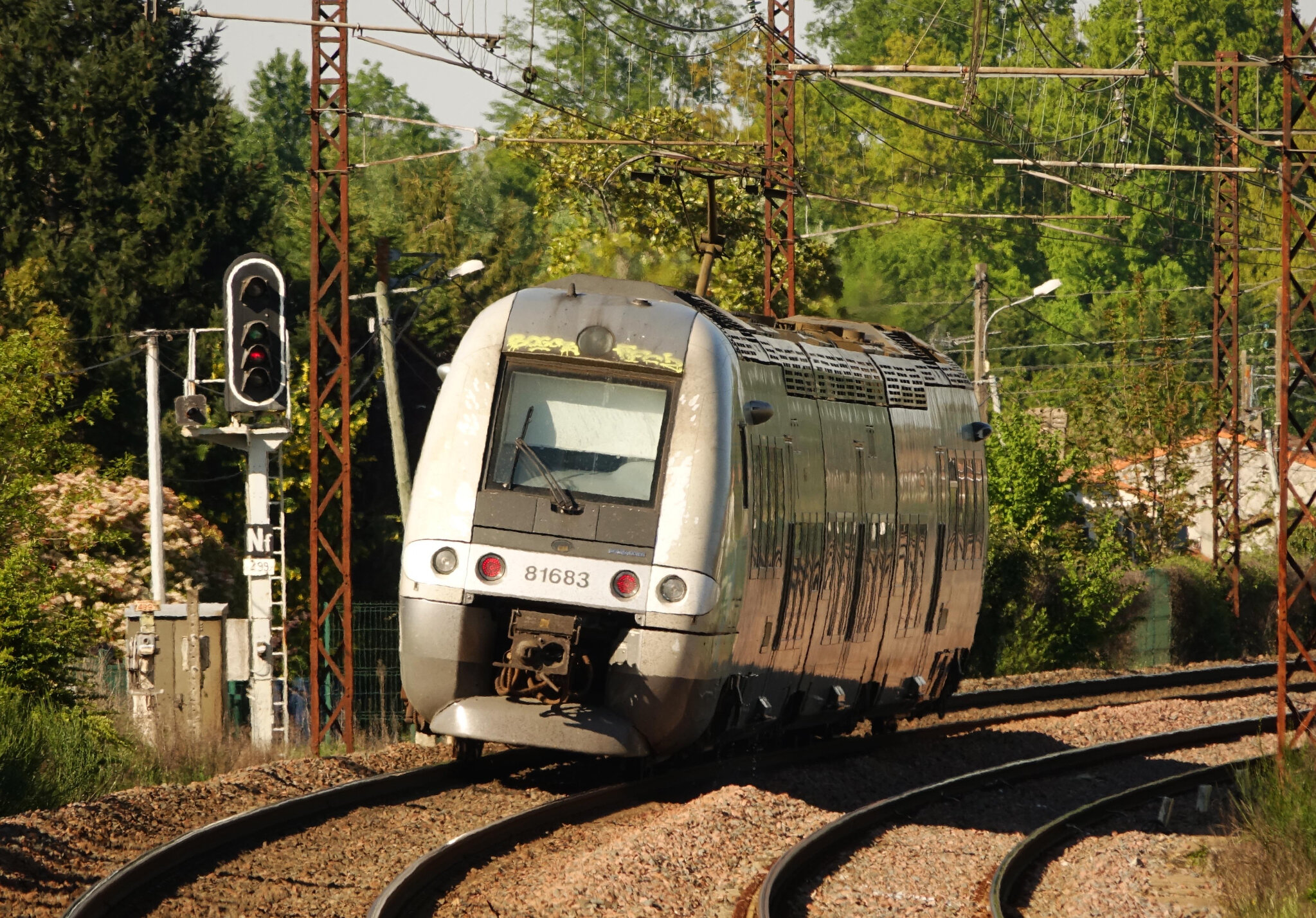 AGC dans la courbe de Chalais (16)