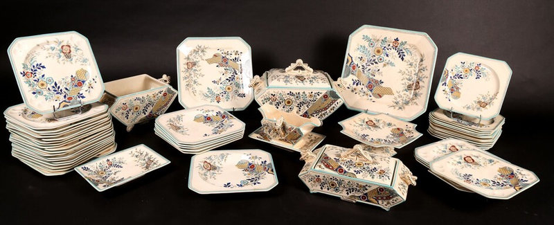 HAMPDEN-Christopher-DRESSER-Partie-de-service-de-table-en-faience-fine-anglaise-a-decor_1669644758_4663