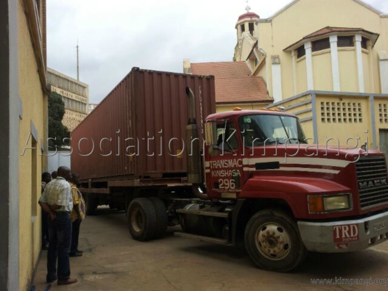 Déchargement container 2 (3)