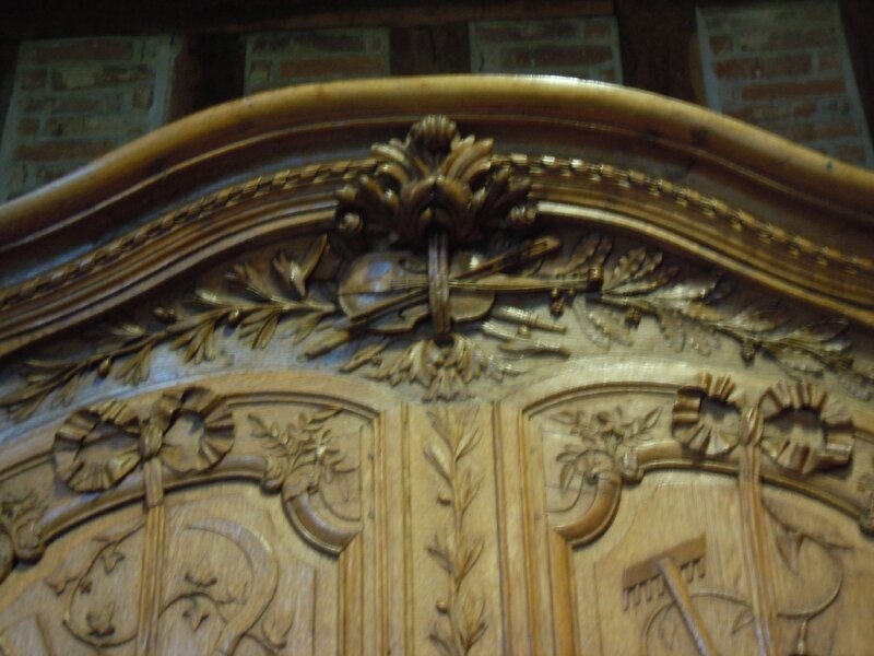 Armoire normande5