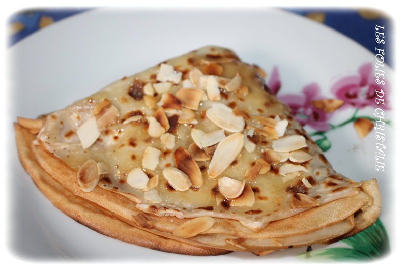 Crêpes à la crème d'amandes 3