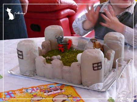 Le gâteau château fort recettes enfants recettes dessert Le gâteau château fort