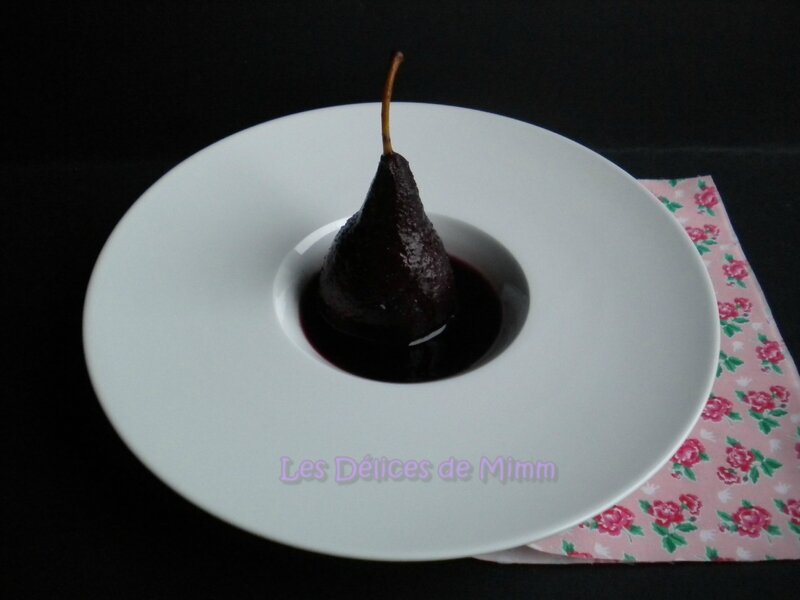 Poires pochées au vin rouge et aux épices 4