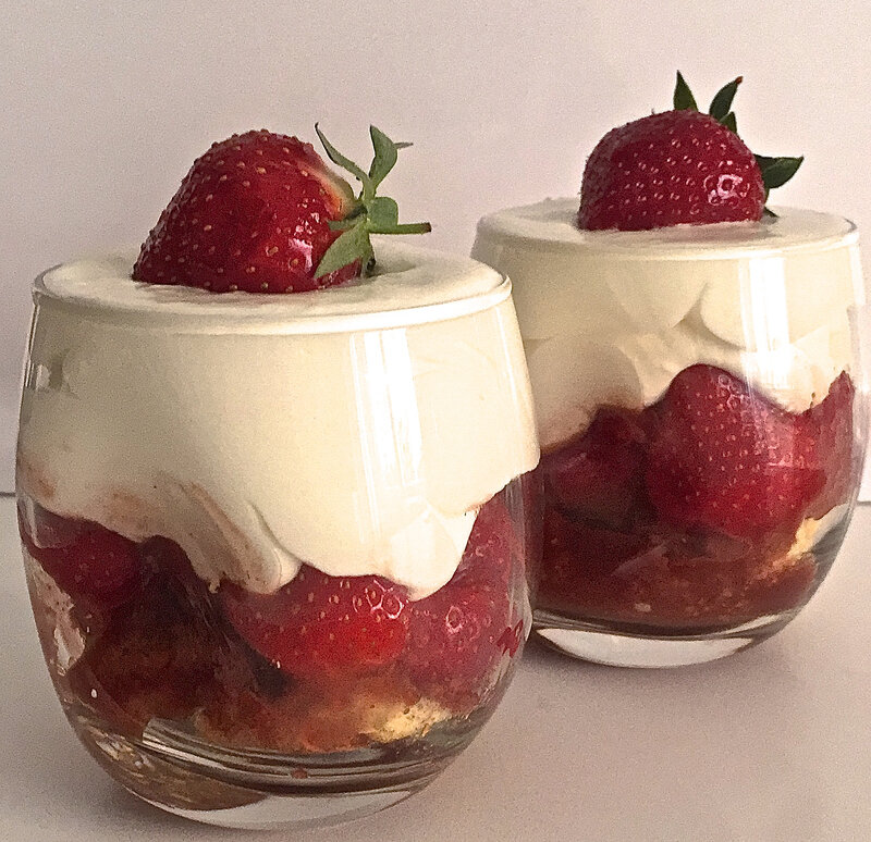 verrines avec restes du fraisier 2018