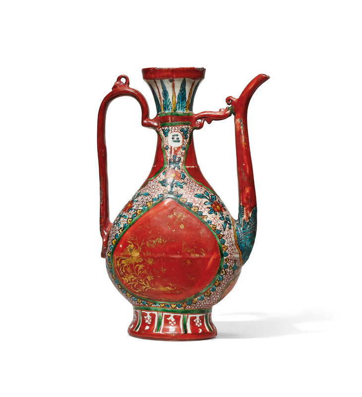 A polychrome enamelled kinrande ‘floral’ ewer, Ming dynasty, 16th century