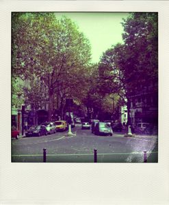 angle_avenue_simon_bolivar_et_rue_botzaris_1a_pola