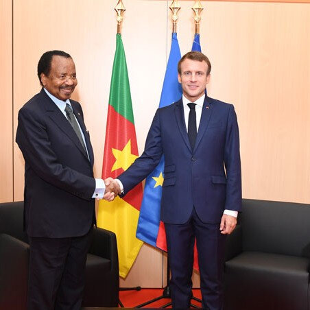 Paul-Biya-Emmanuel-Macron121019400