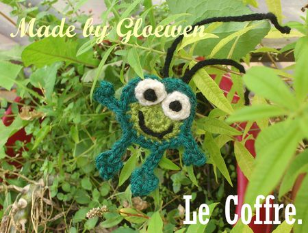 une grenouille en crochet et son tuto gratuit dans le coffre de scrat et gloewen