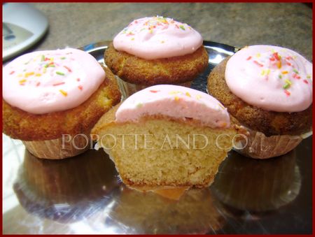 pink_cupcakes_1