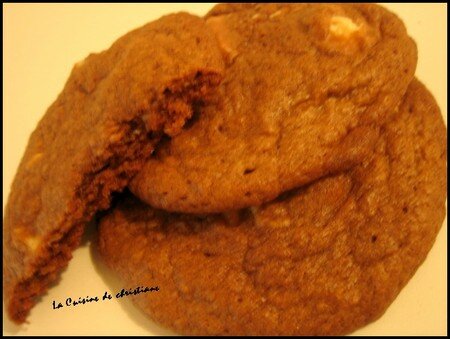 Cookies_chocolat__chocolat_blanc_et__clats_noisettes_01