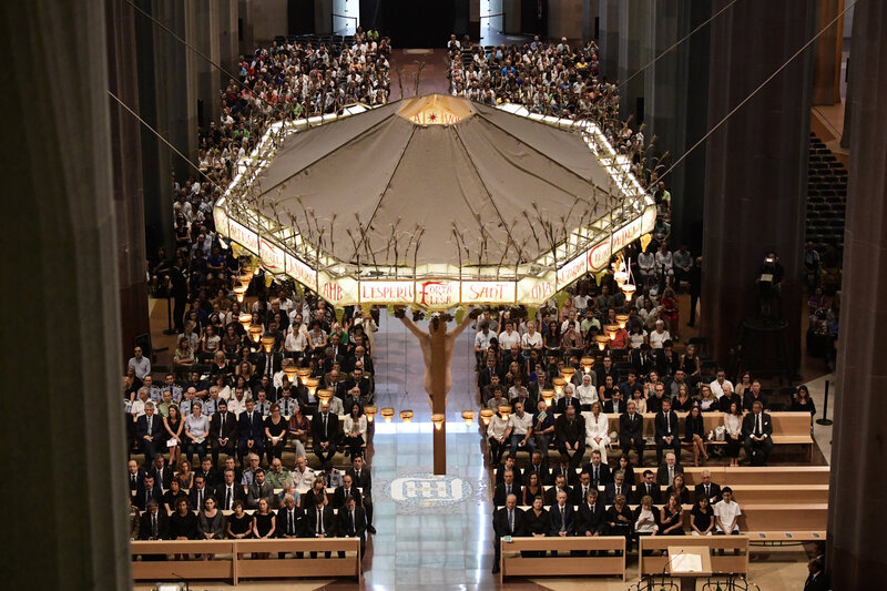 7789771056_une_messe_a_ete_celebree_en_hommage_aux_14_morts_et_plus_de_120_blesses_dans_la_double_attaque_de_barcelone_et_cambrils_les_17_et_18_aout