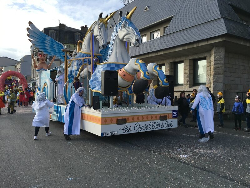 la Grande Cavalcade dimanche 7 février 2016 le Port licorne