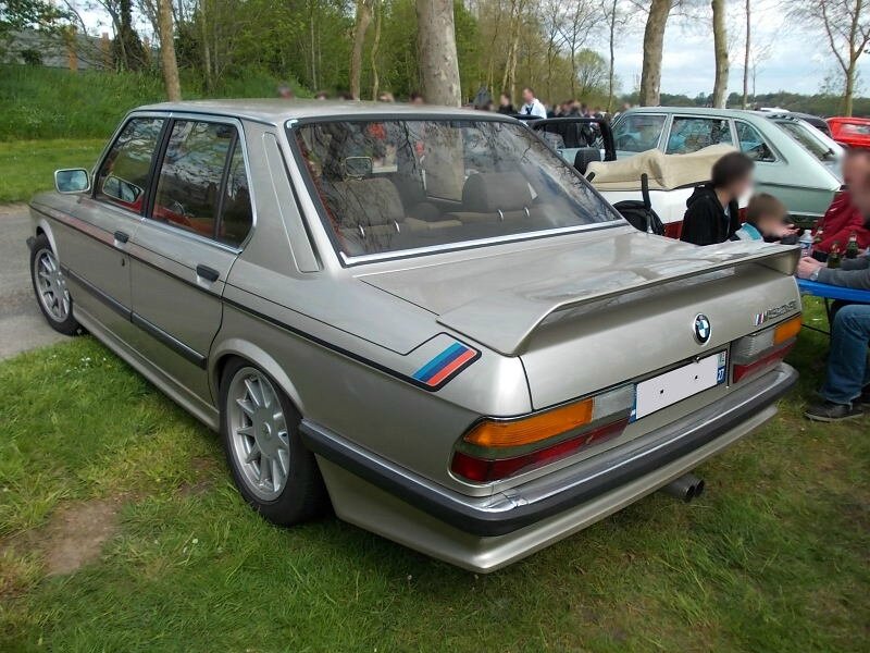 BMW528Ie28ar1