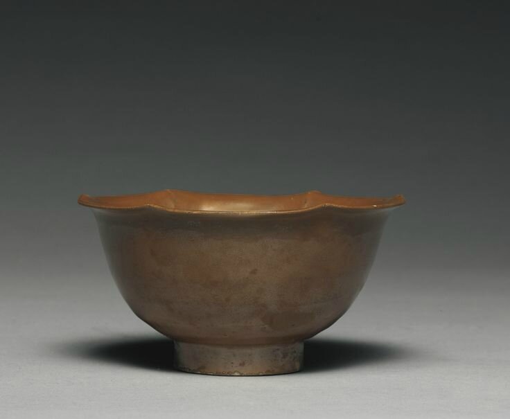 A 'Yaozhou' persimmon-glazed bowl, Northern Song dynasty