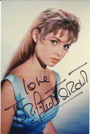 bb_autograph-portrait-01