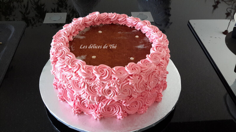 Wedding cake curd fraise framboise choco blanc génoise 24 08 18 (30)