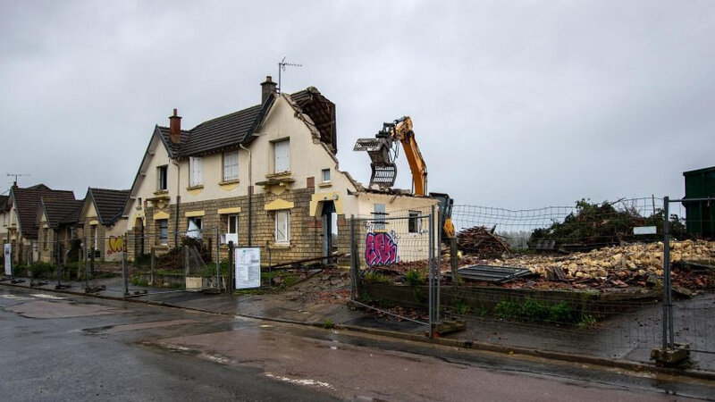demolition-maisons-ouvrieres-luc-sur-mer-854x480