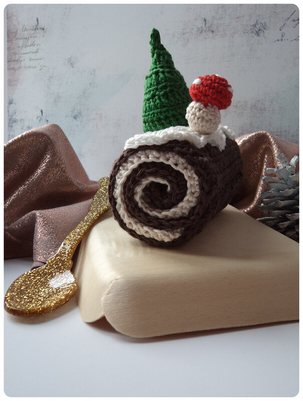 Buche de Noel au crochet Cam&Drey bricolent