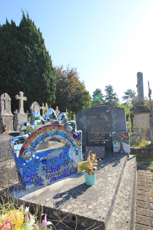 cimetière La Salle Tours art funéraire (10)
