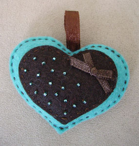 coeur_turquoise_et_marron