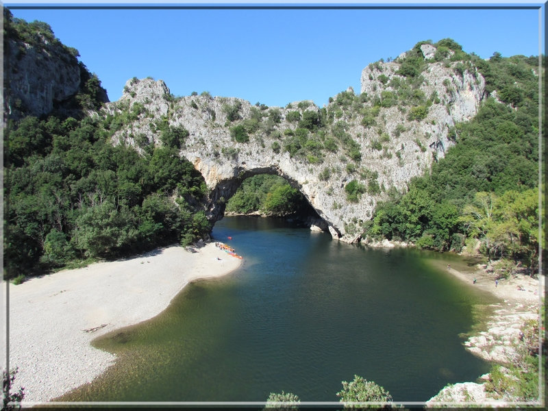 8-Francette Vallon Pont d'Arc