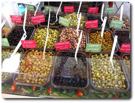 collioure_march_olives