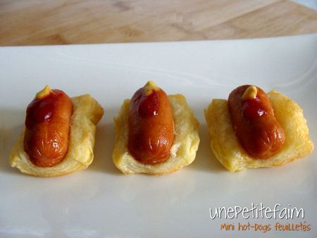 Mini hot dogs feuilletés