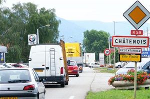 traversee_par_la_rn59_la_commune_bas_rhinoise_de_chatenois_subit_actuellement_un_trafic_de_20_000