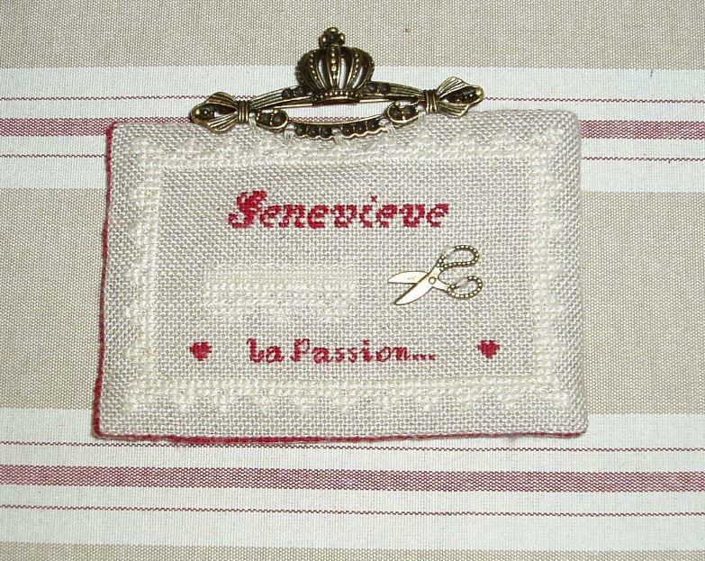 Broche Geneviève