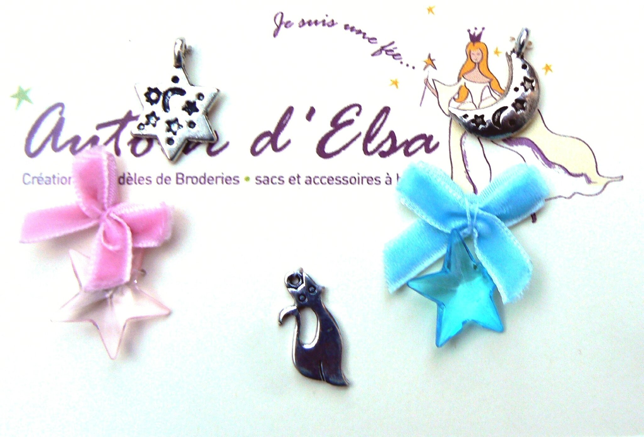charms chats bleus