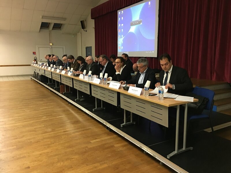 conseil de communauté d'agglomération Mont-Saint-Michel Normandie Isigny-le-Buat 30_01_2017 bureau président et vice-présidents