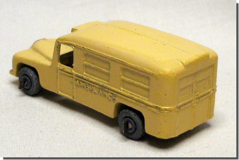 Lesney Matchbox 14 A Ambulance Daimler A 2