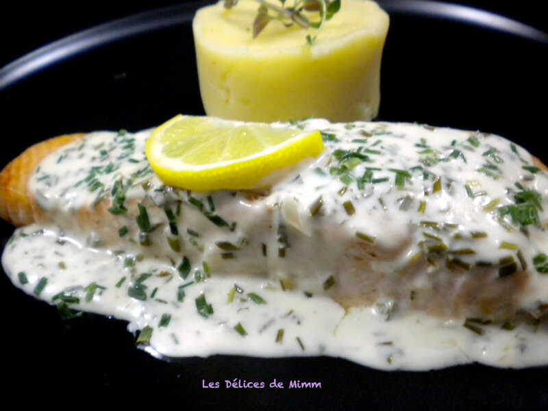 Pavé de saumon à la crème de ciboulette 5