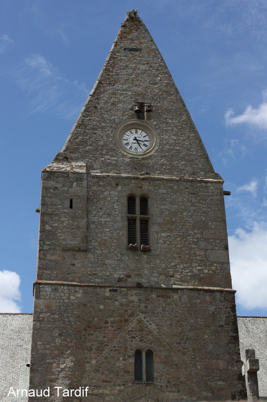 001193 Cotentin Juin 2022 - Le Val de Saire - L'église de Montfarville