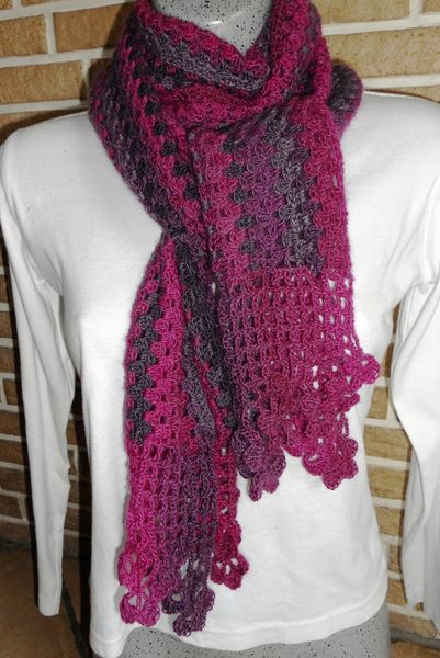 écharpe crochet rose
