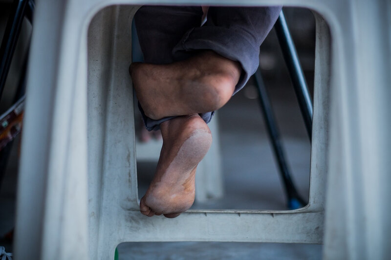 feet-2330487_1280