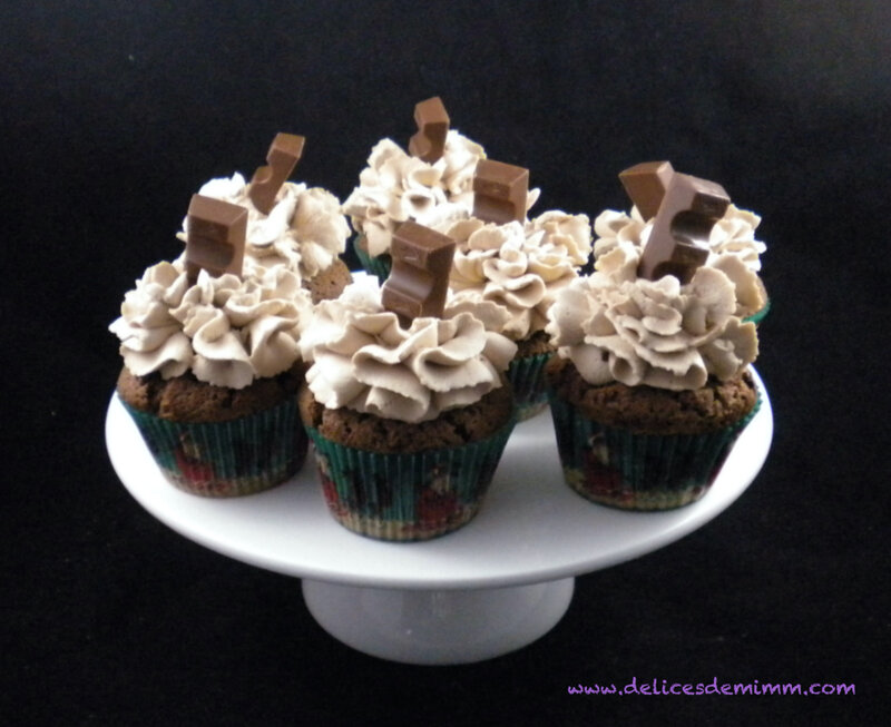 Cupcakes au chocolat et ganache Kinder