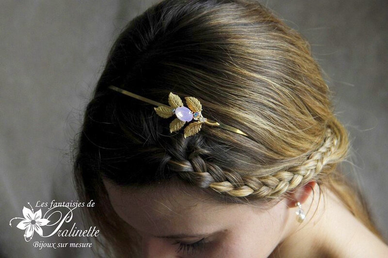 serre-tete-mariage-feuilles-et-cabochon-en-cristal