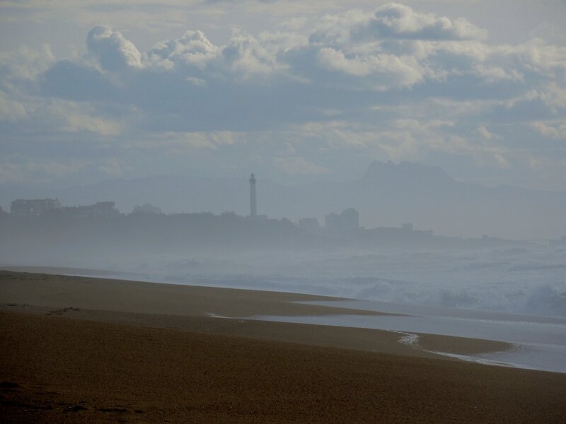 Anglet, plage des Cavaliers, biarritz au loin, mars 2016 (64)