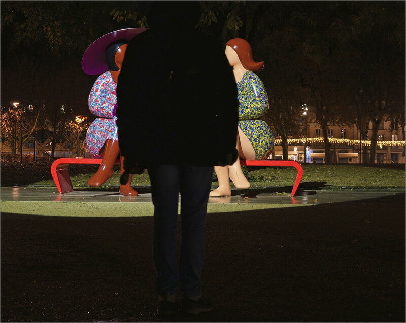 Niort statues dame fantôme 2 071120