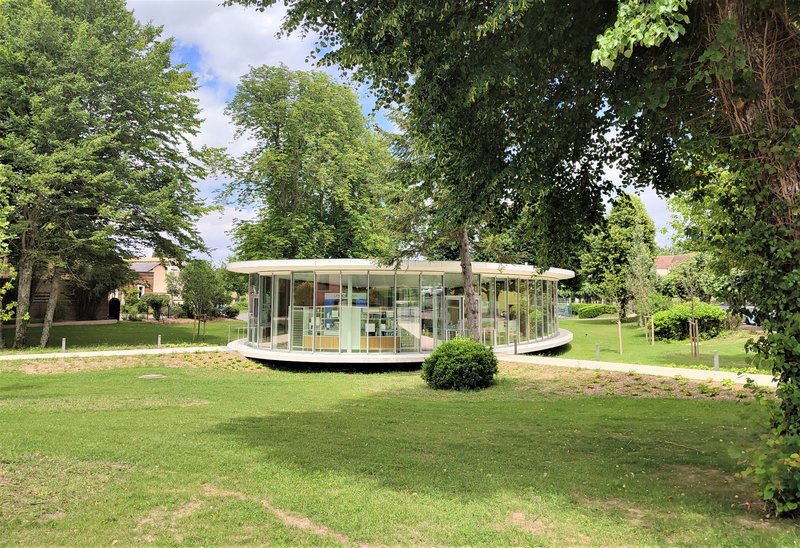 Boutique dédiée aux Cosmétiques de la Roche Posay