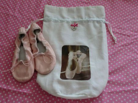 couture - 2012-03-04 - pochon chaussons de danse Kelly (ouvert)