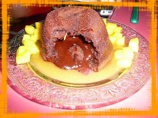 coulant_au_chocolat_et_jus_de_mangue_2