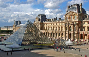 louvre_museum_picture