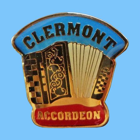 Accordéon Pin's Clermont