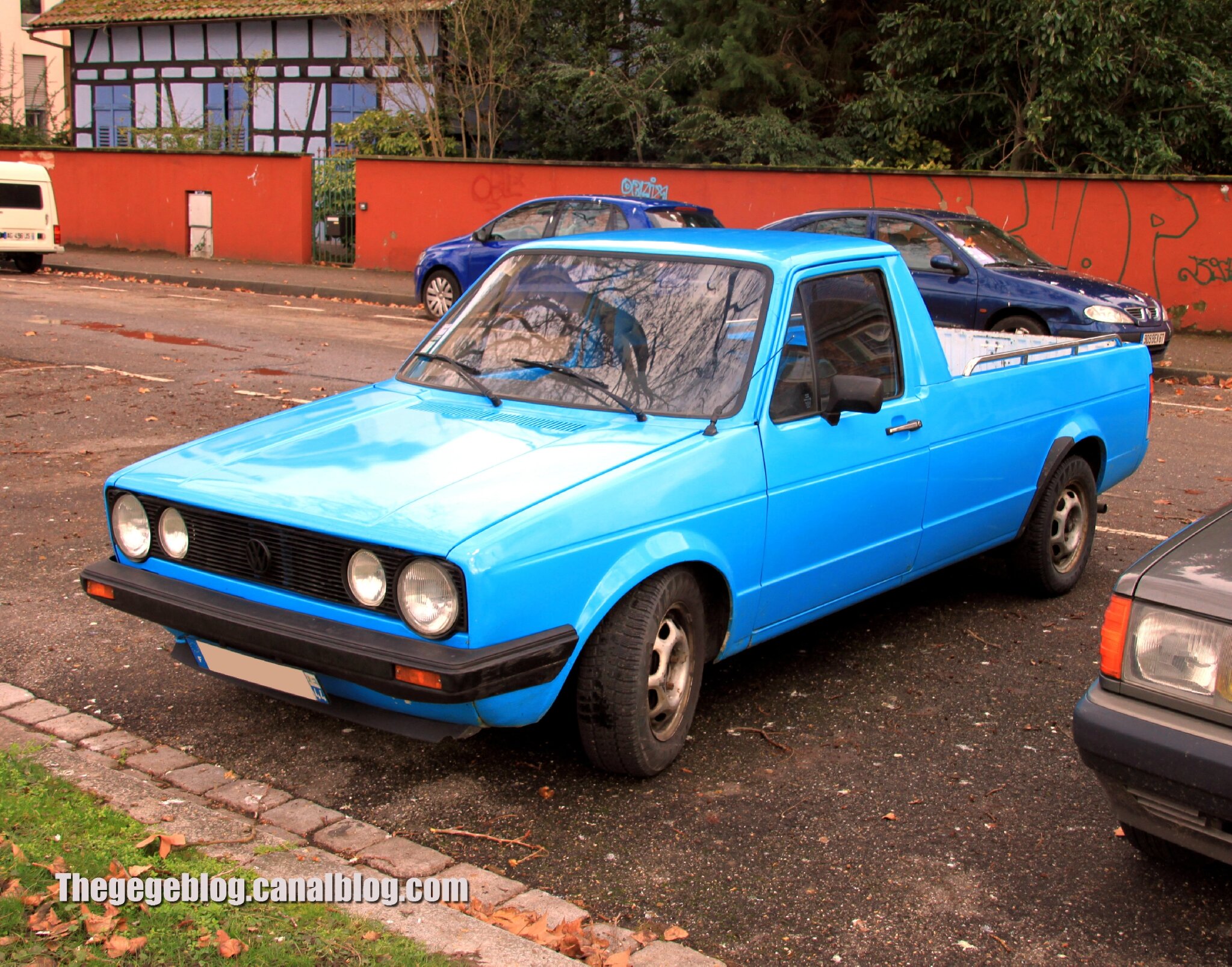 Vw caddy pick-up (Retrorencard fevrier 2013) 01