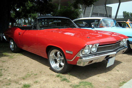 Chevrolet_chevelle_malibu_convertible_de_1968_01