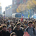 MACRON T'ES FOUTU LES LYCÉENS ET LES ETUDIANTS AVEC LES <b>GILETS</b> <b>JAUNES</b> SONT DANS LA RUE : DÉMISSION !