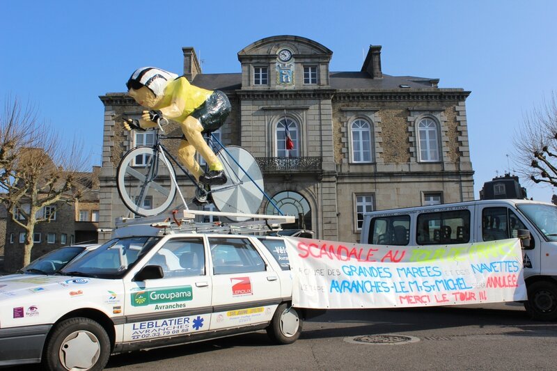 Tour de France 2013 annulation étape Avranches le Mont-Saint-Michel Pape François banderolle